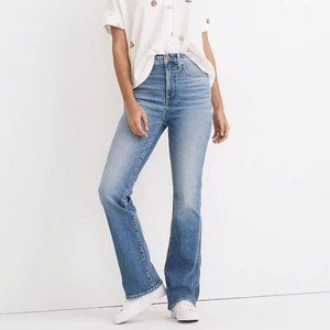 '90s High-Rise Bootcut Jeans in Danver Wash